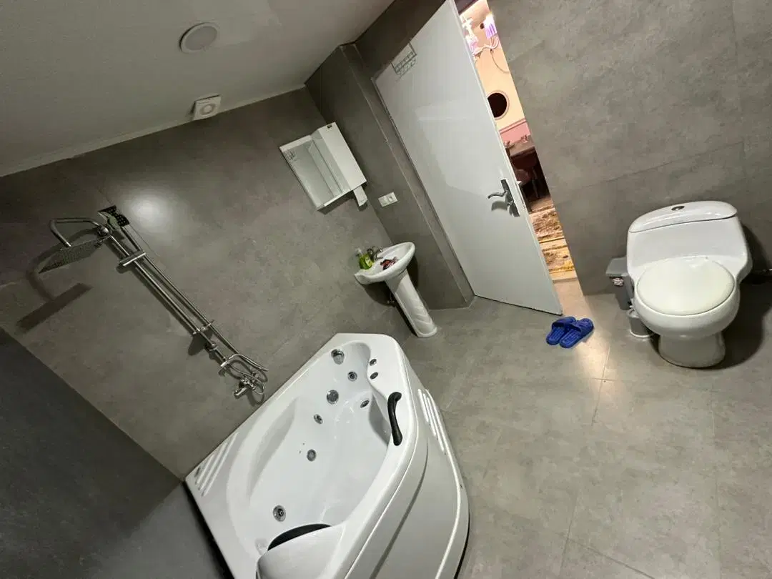 آپارتمان مبله شیک در سعادت آباد