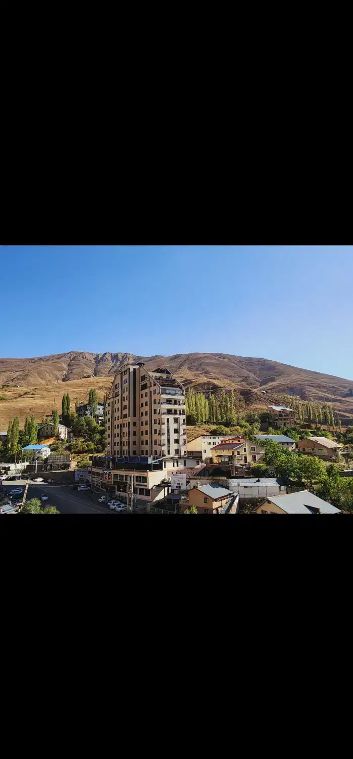 یکخواب مستر ، جنب پیست  با تراس بزرگ رو به پیست