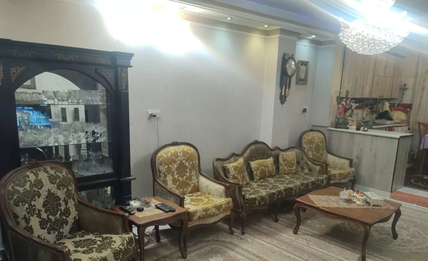 آپارتمان 69متری فول بازسازی احمد حسینی بانک ملی