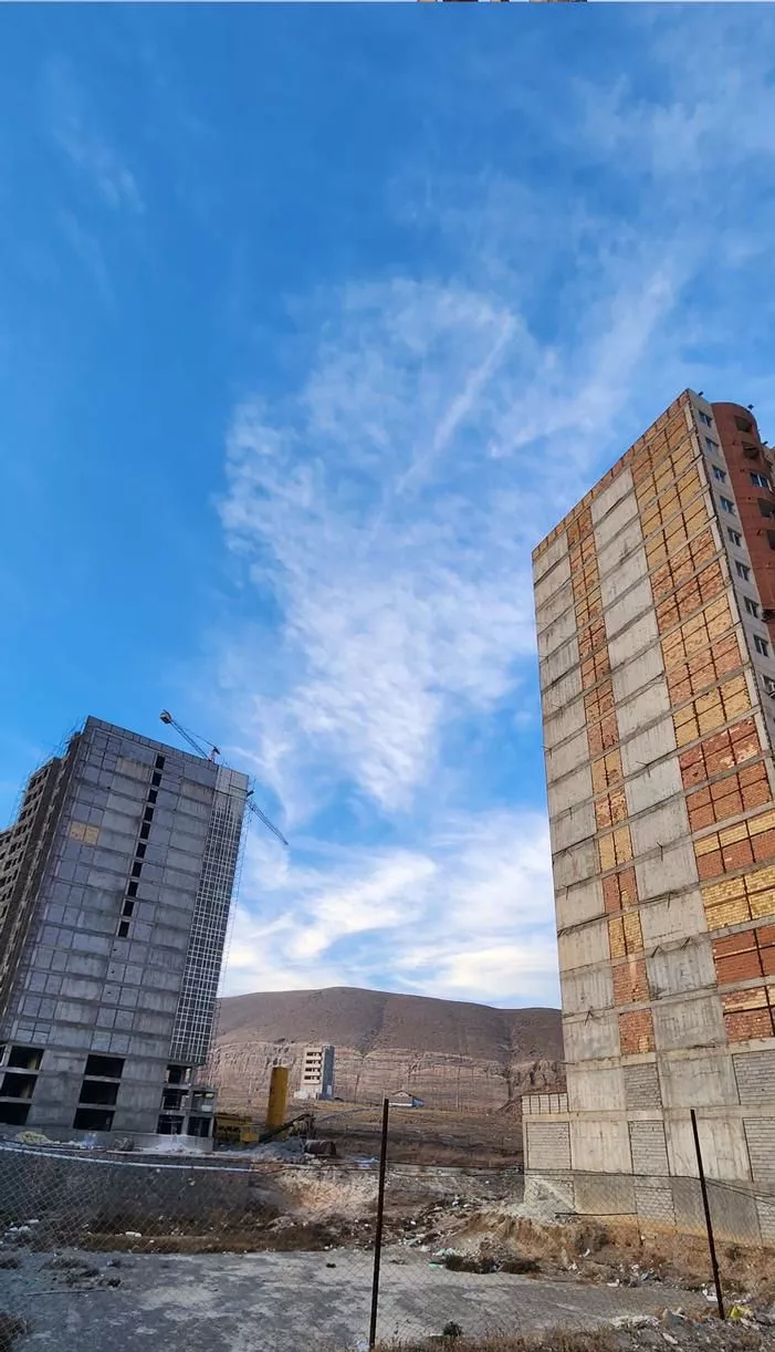 برج پردیس تبریز-50متر-ثبت محضری باتمام اسنادقانونی