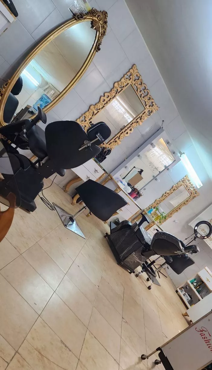 اجاره صندلی آرایشگاه و شراکت در کار