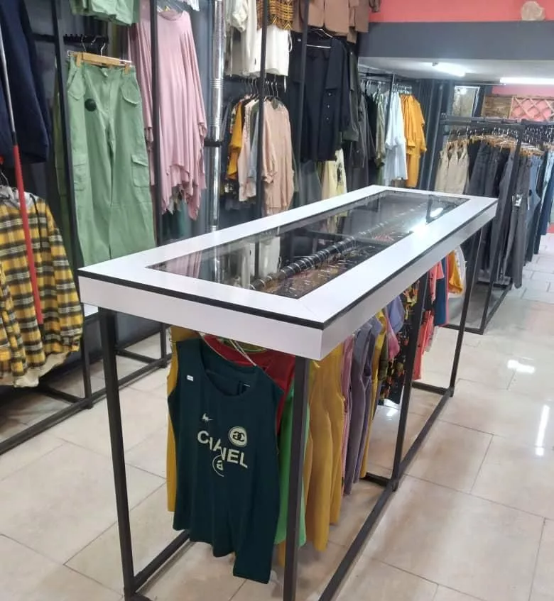 واگذاری مغازه پوشاک زنانه خیابان کاشانی