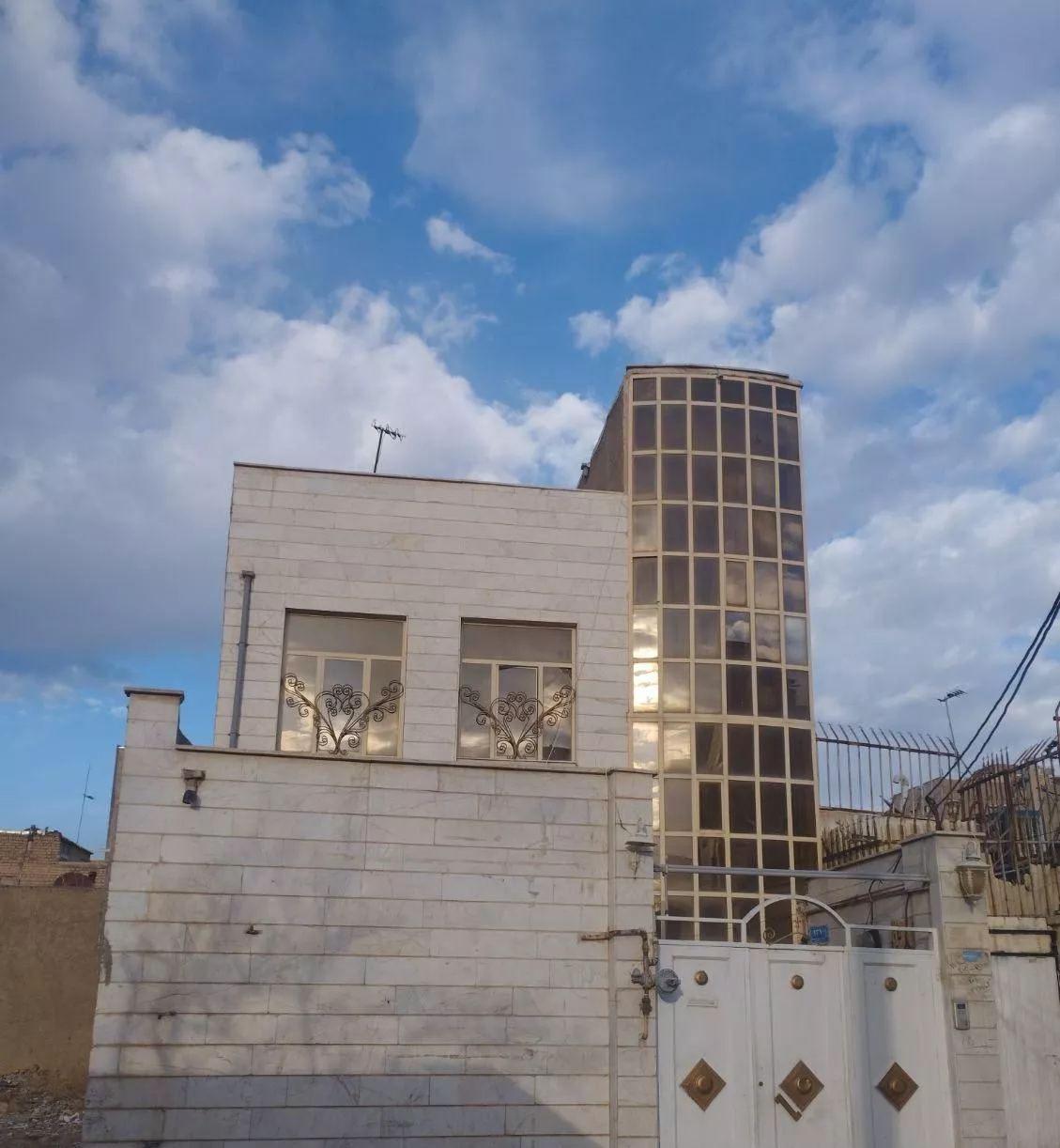 دو طبقه خانه ویلایی شاهدشهر شهریار