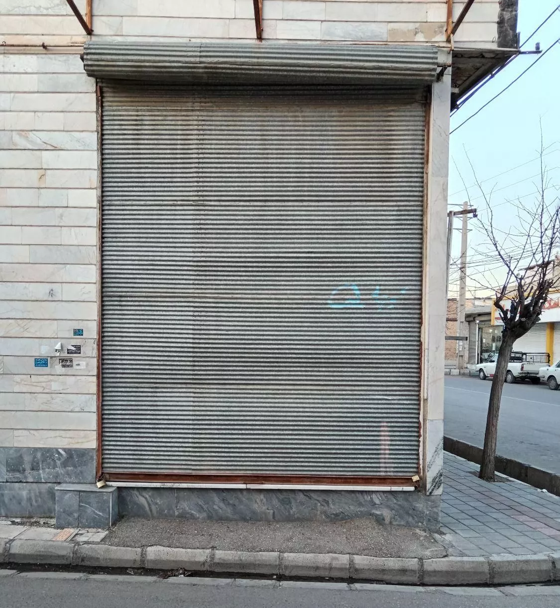 فروش 40 متر مغازه با سندتک برگ در خیابان شهیدچمران