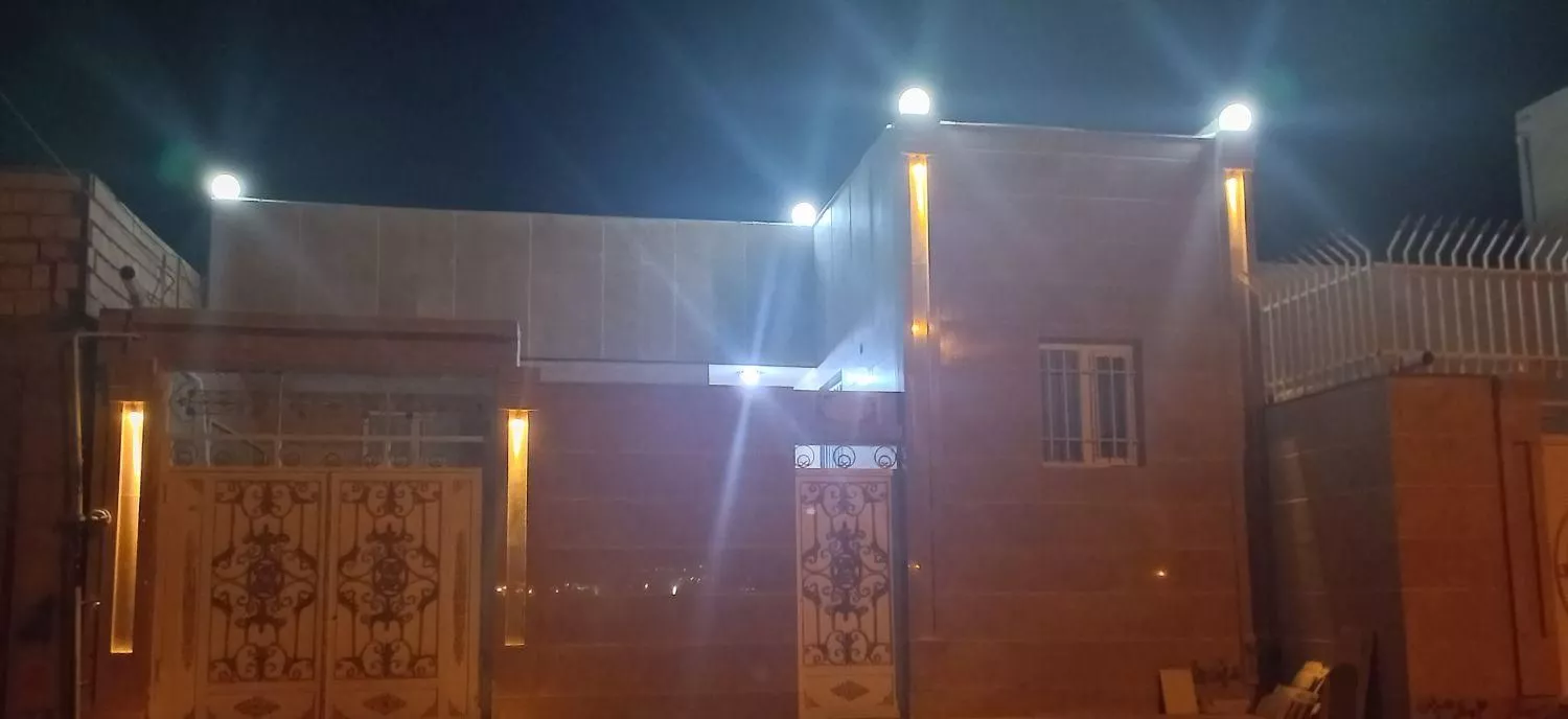 فروش خانه ویلایی در مسکن مهر پرندک زرندیه