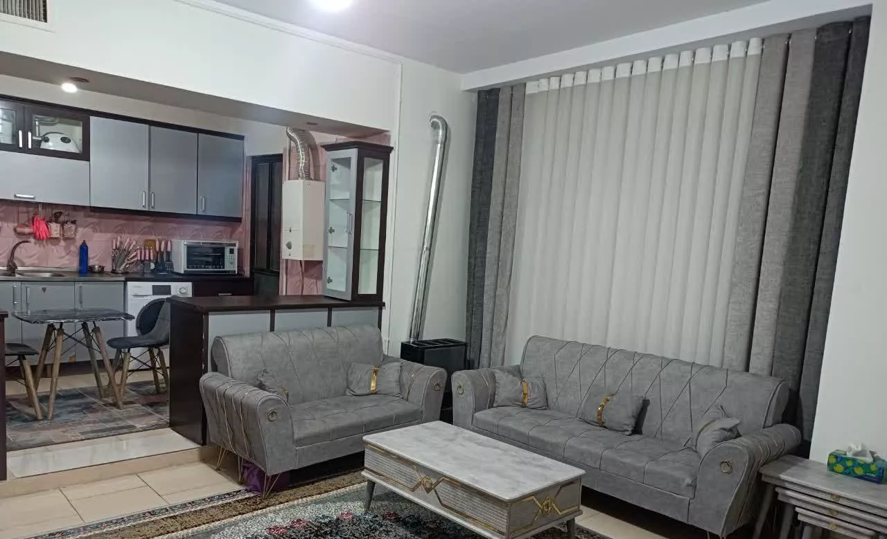 آپارتمان ۷۰ متری واقع در محمدشهر خیابان برزگر