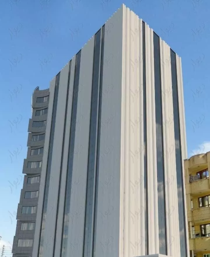 ۱۰۵ متر واحد تجاری_اداری در برج گوموش ورودی دمشقیه