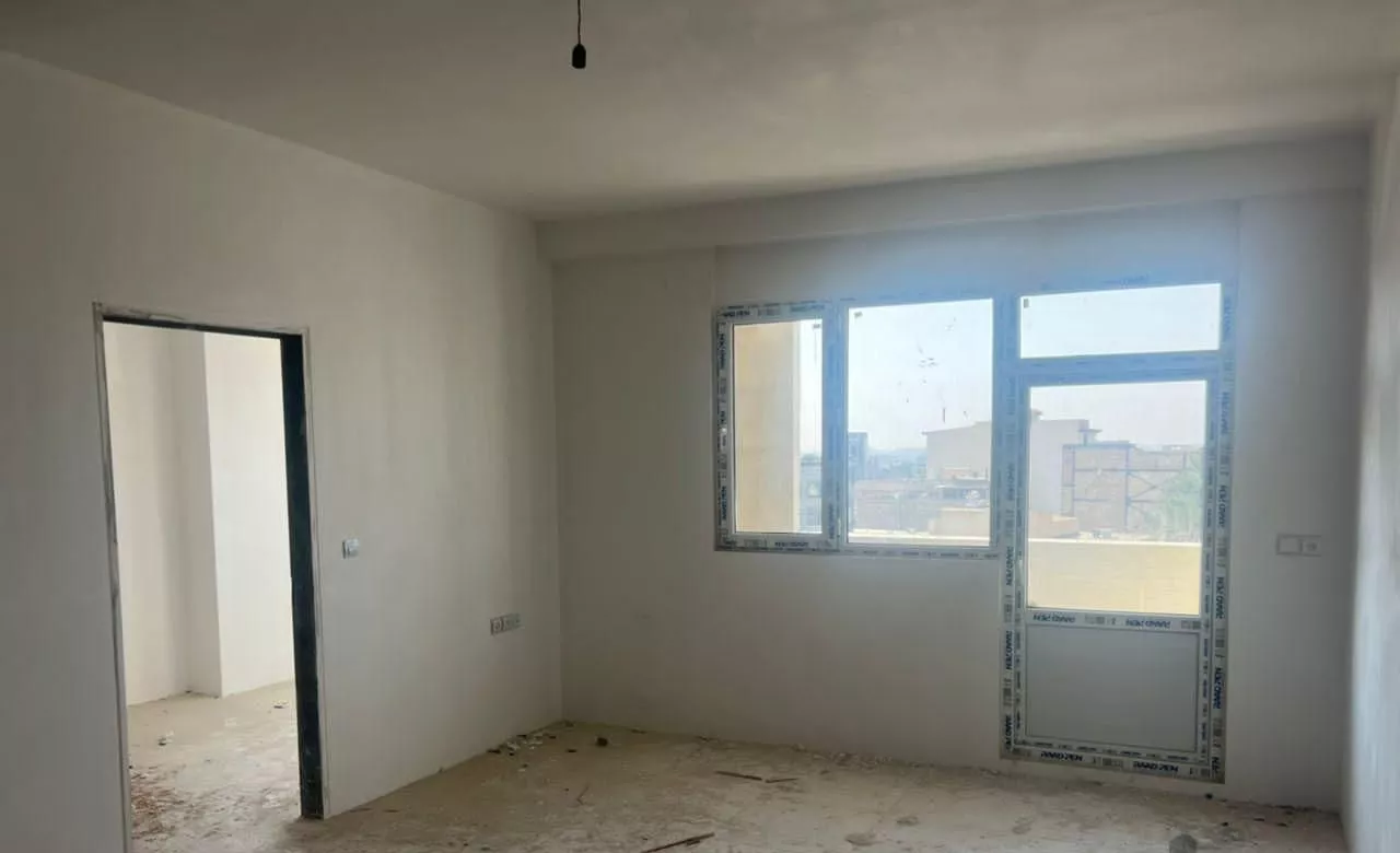 آپارتمان ۱۱۰ متری کلید نخورده در شریف اباد پاکدشت