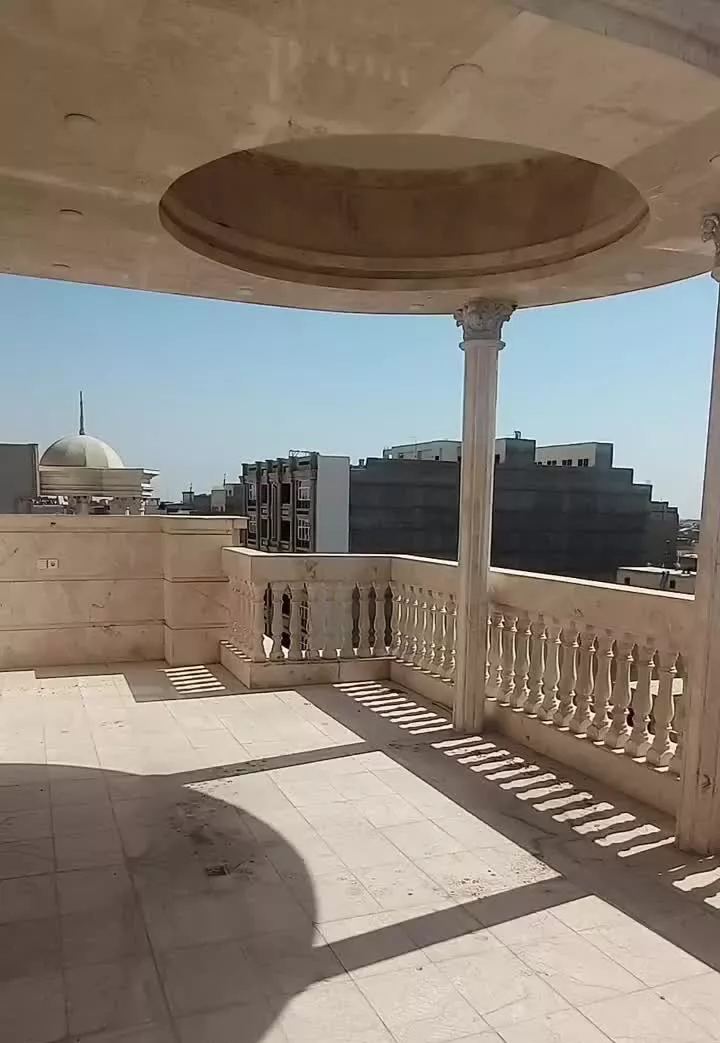پنت هاوس ۱۸۶ سوپر لوکس تک واحدی