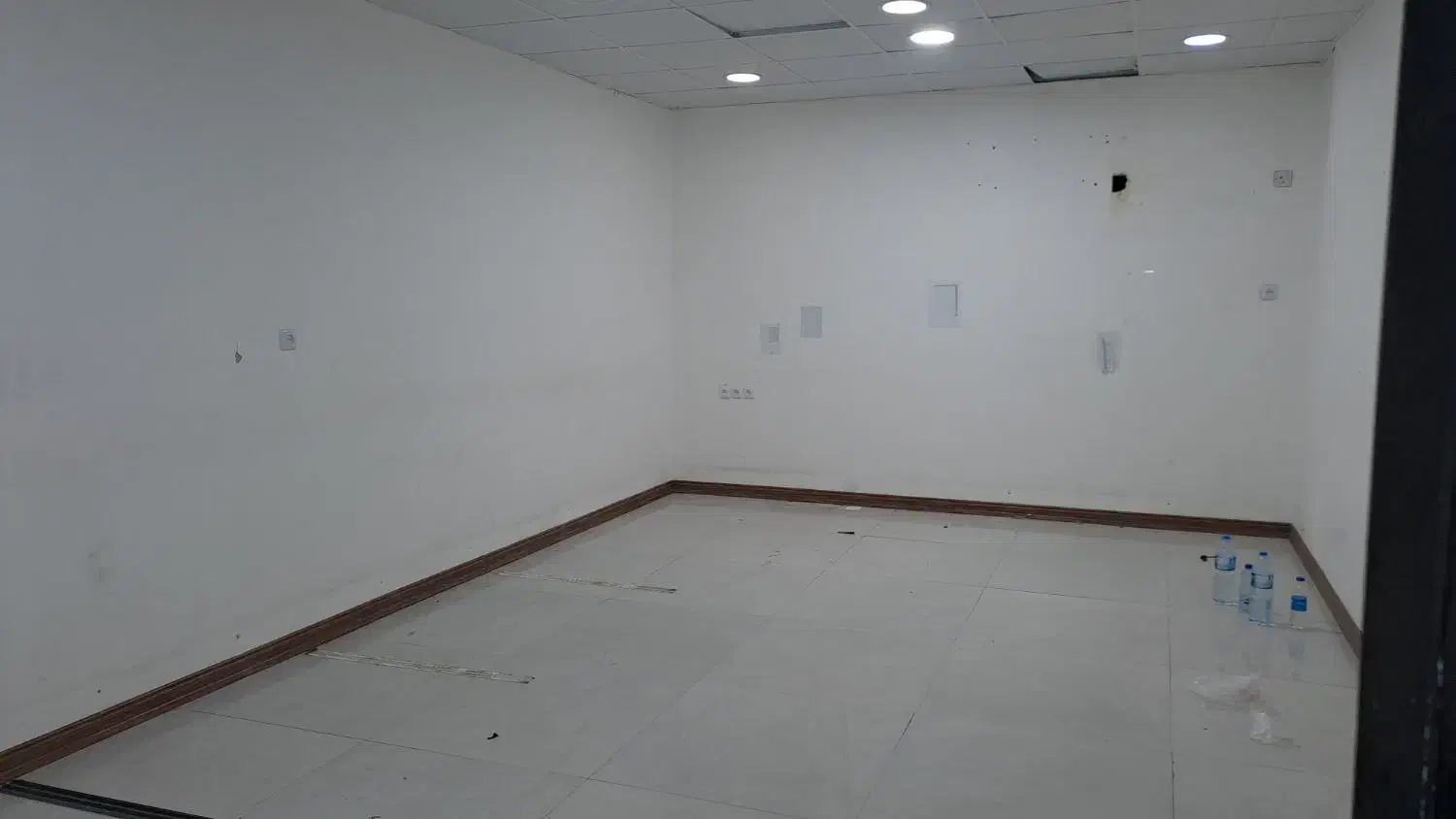 اجاره مغازه ناحیه صنعتی پاساژ نفت طبقه بالا