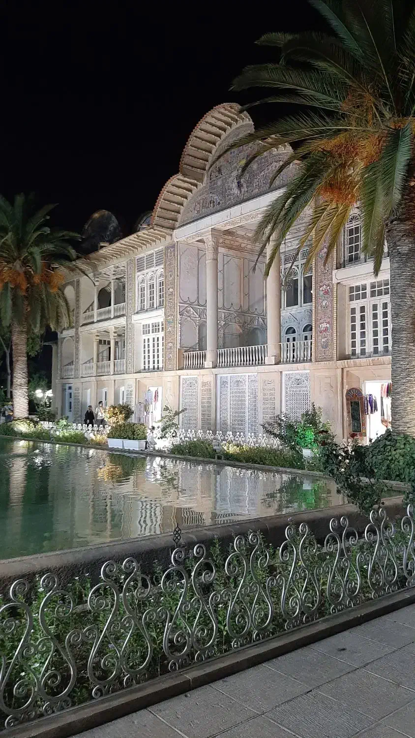 اپارتمان حدود ۱۰۰متر خاقانی