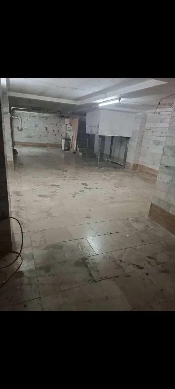 ۱۰۰ متر زیرزمین تماما سنگ با برق ۳ فاز