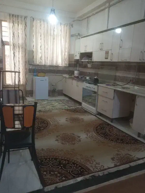 اجاره ی یک سوئیت تمیز همراه با پارکینگ