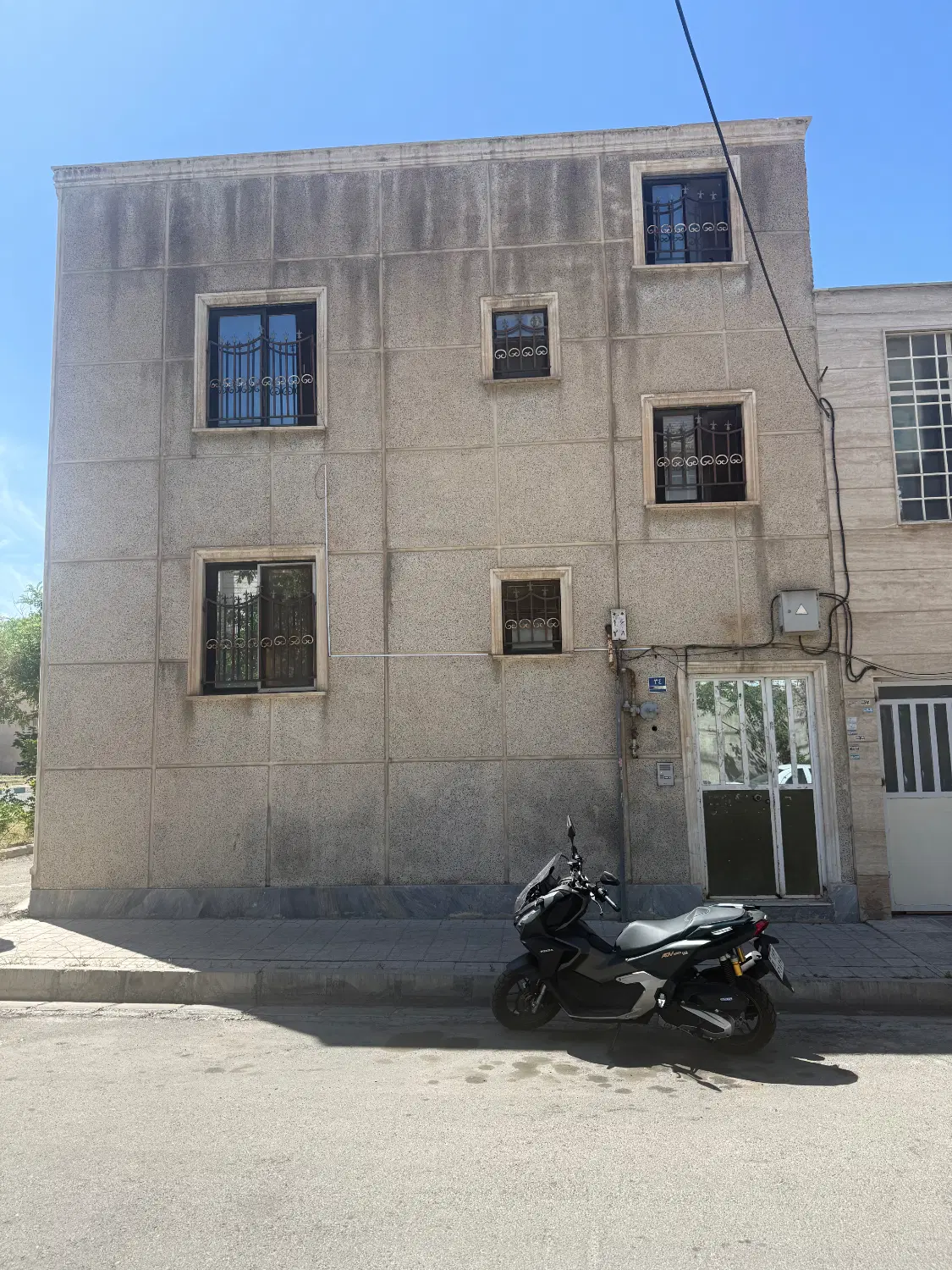 208متری کلنگی