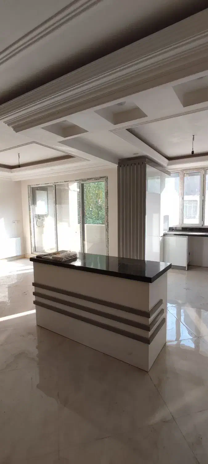 ۴۰متر آسانسور پارکینگ