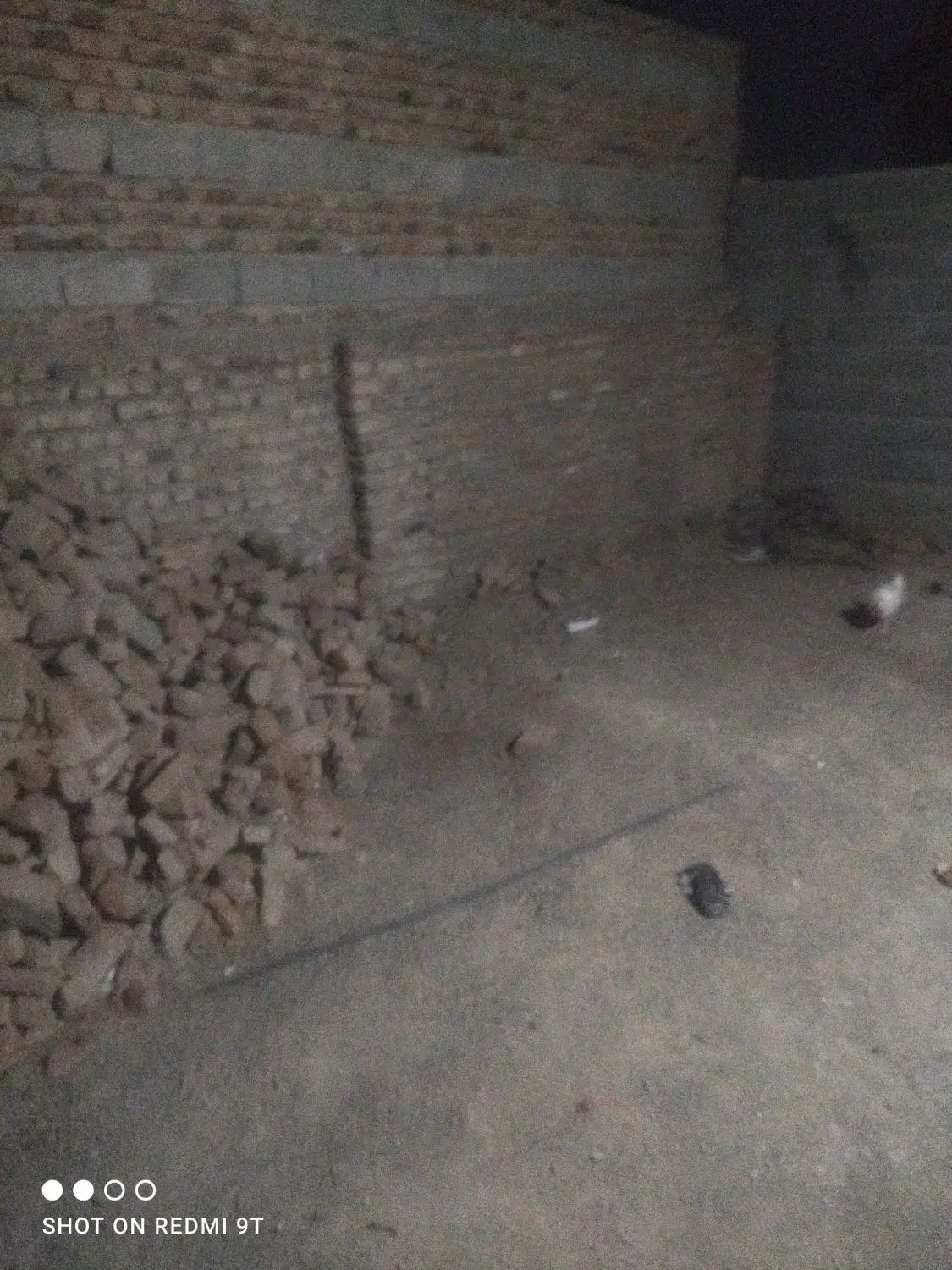 زمین فروشی