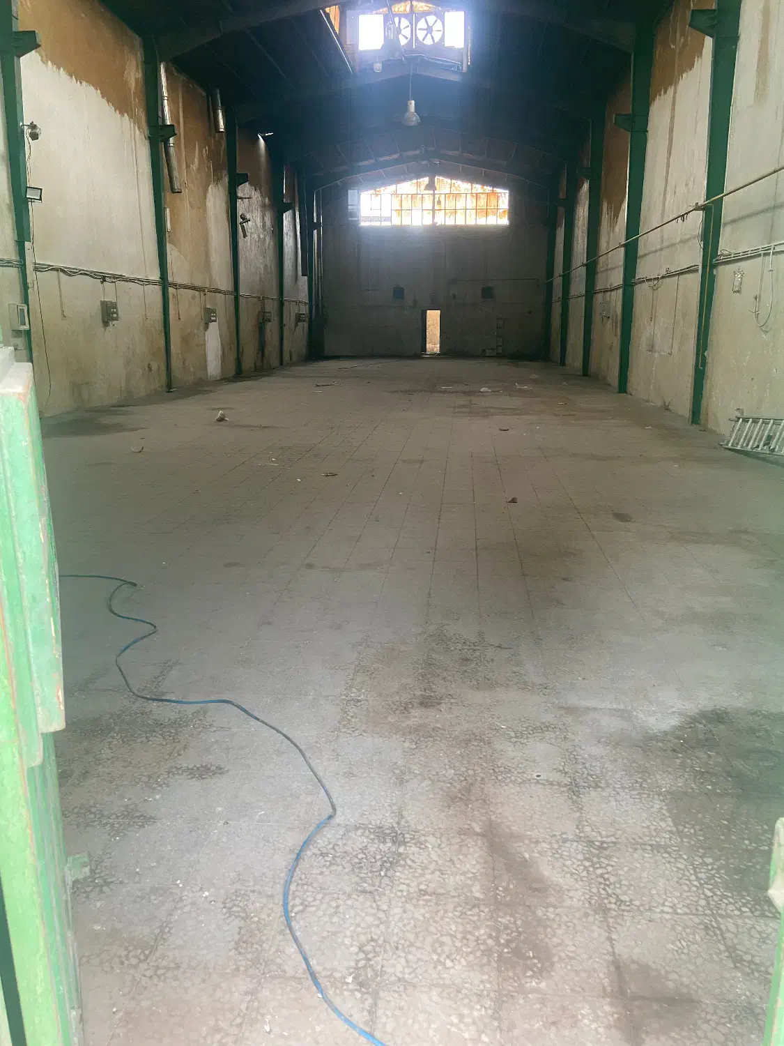 اجاره سوله‌ گاراژ کارخانه