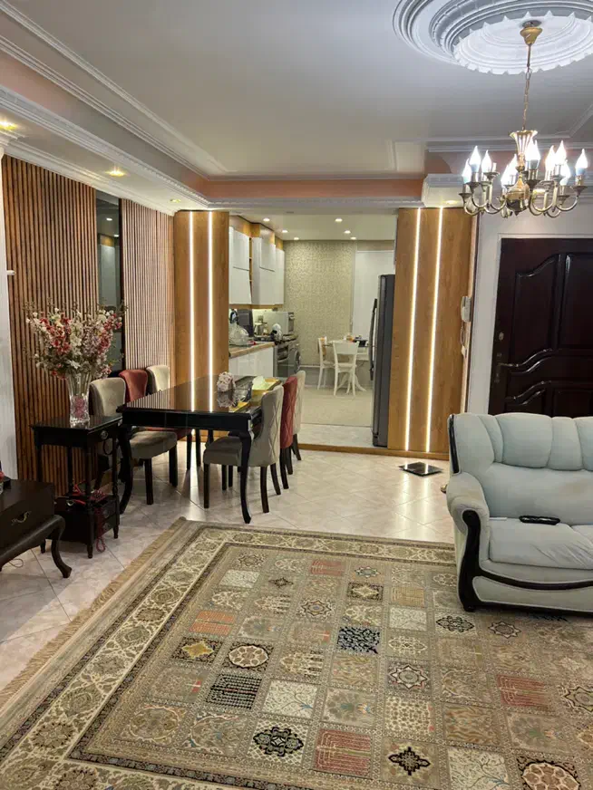 اپارتمان فروشی ۱۱۱ متری میدان سیزده ابان