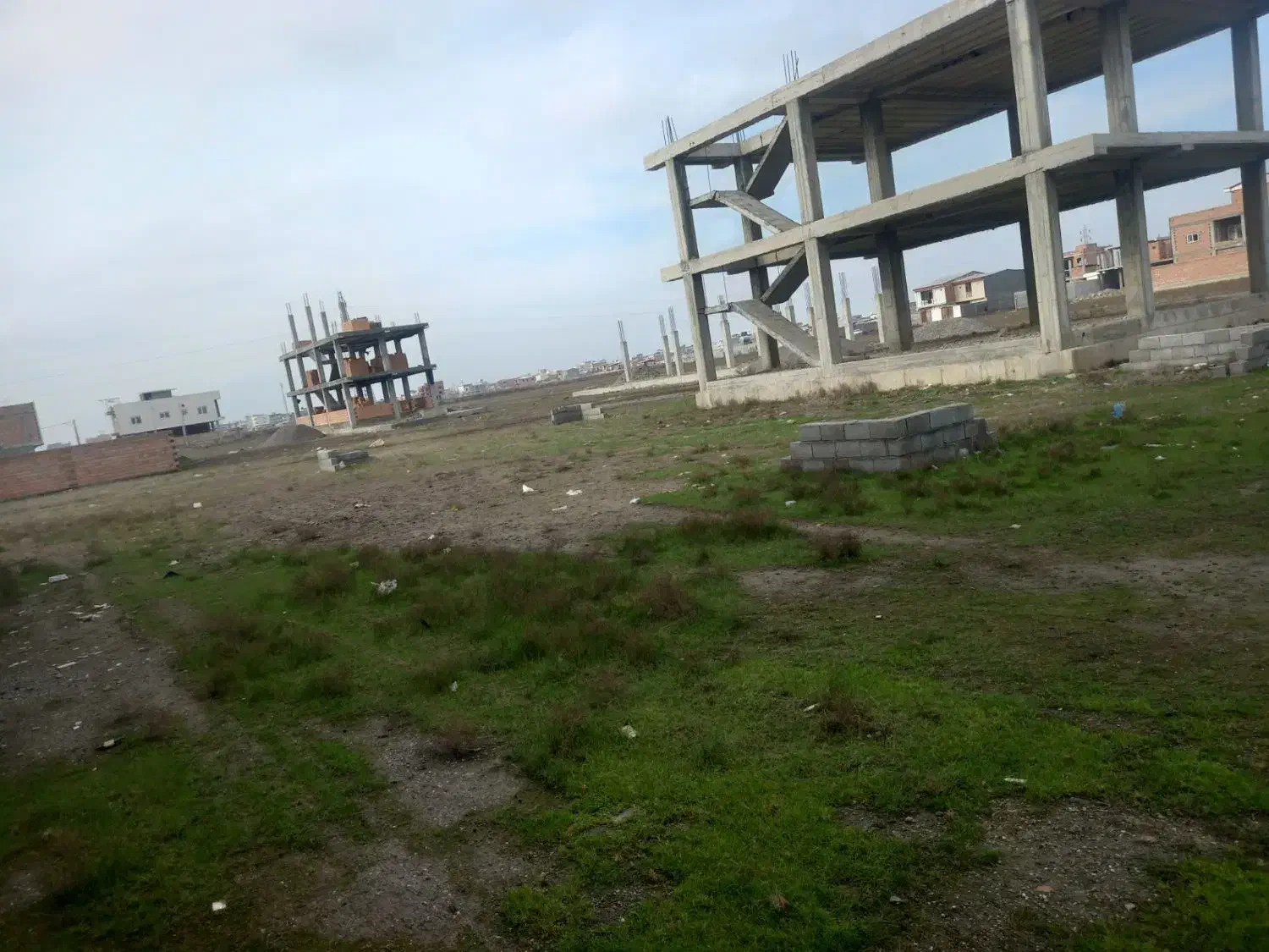 زمین 300متری روستایی پنج پیکر