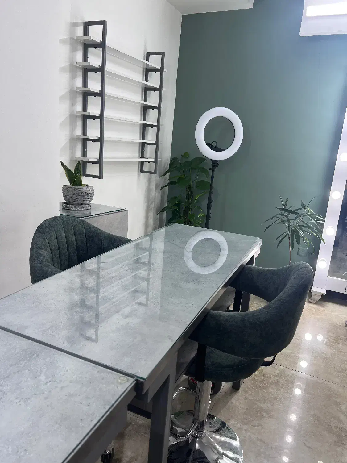 اجاره ۲ اتاق و صندلی پدیکور