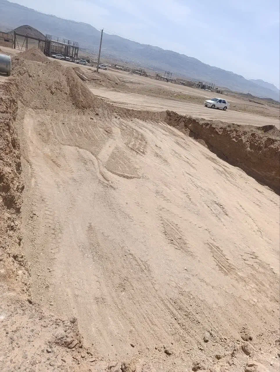 زمین شکراب