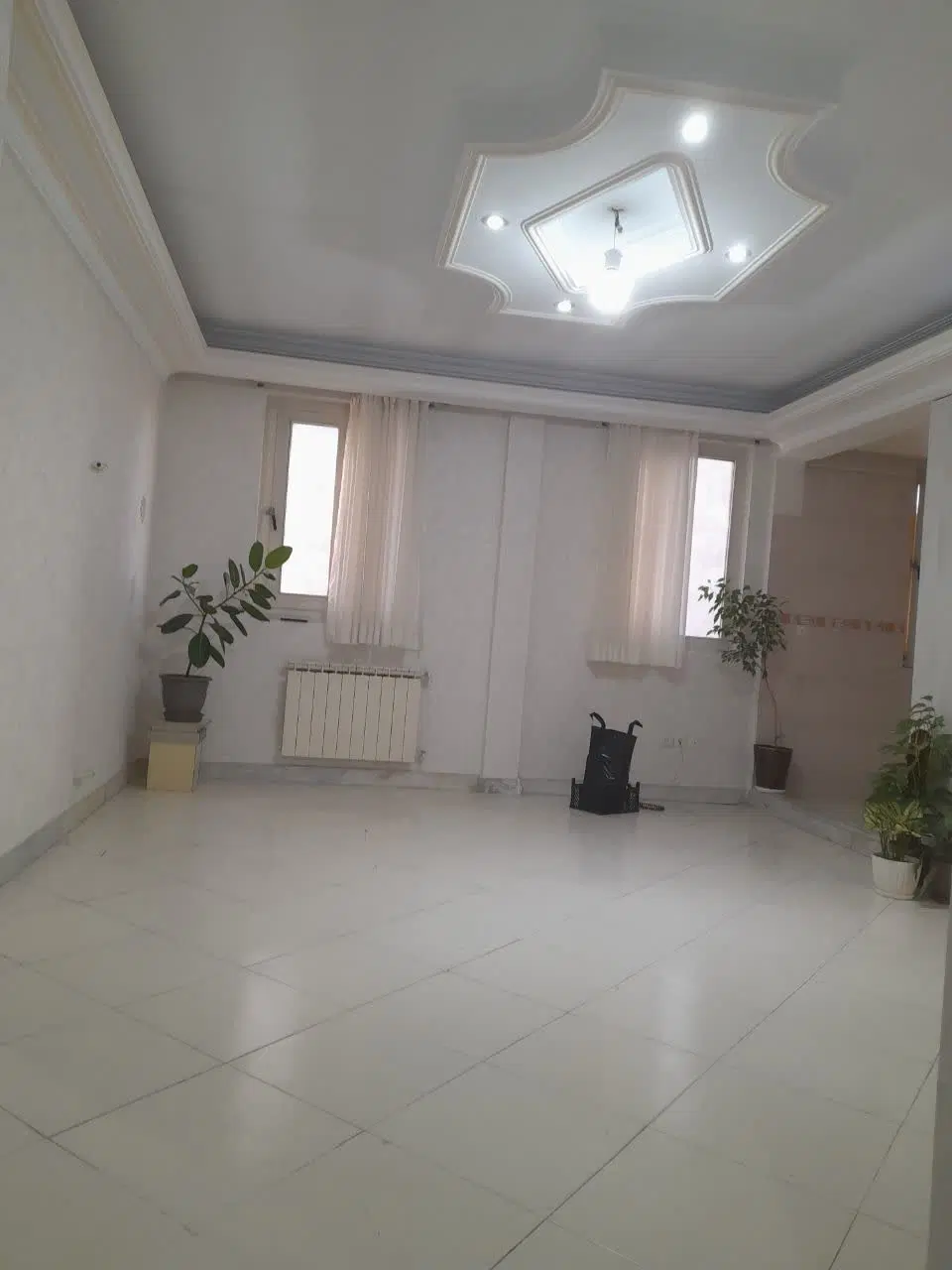 دوخوابه_ دهقان_۳نبش_۶۳متر