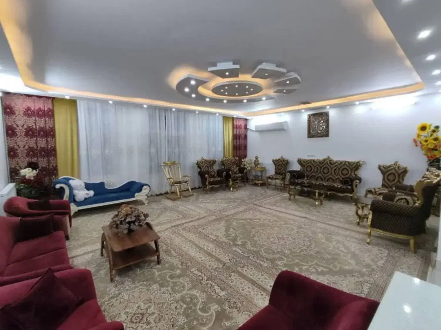 فروش منزل دو طبقه در آران