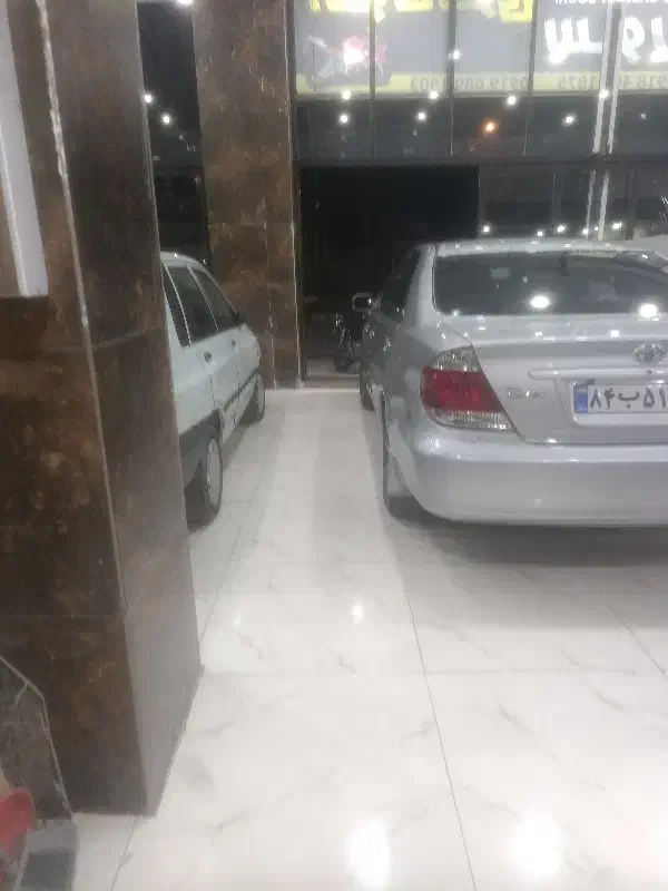 باغ بر خیابان تو شهر