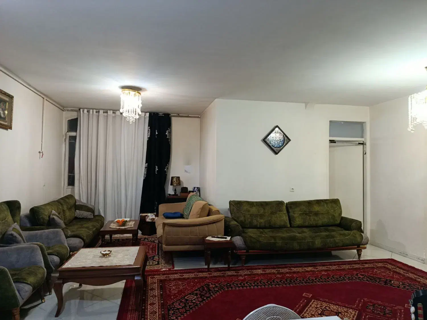 آپارتمان فلکه اول شاخه اصلی
