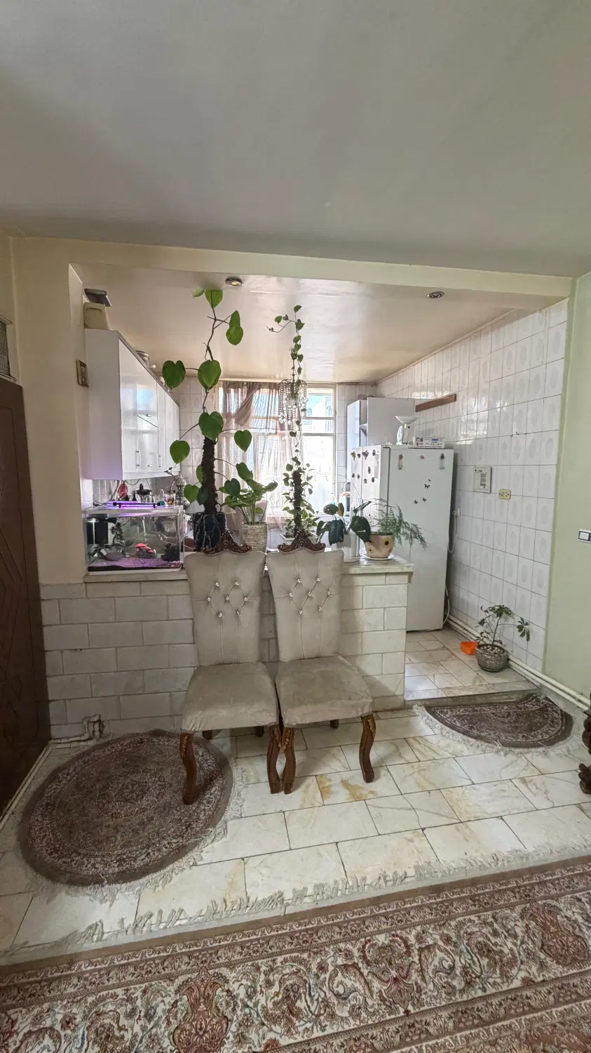فروش خانه۷۲متر ۲خواب در اذربایجان جنب مترو شادمان
