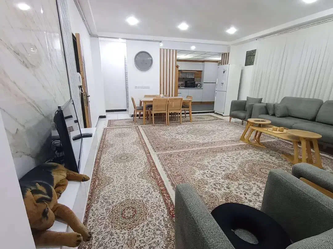 ویلایی دو طبقه و دو نبش در نزدیکی سه راه تازه‌آباد
