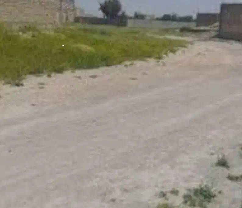 زمین ماه فیروزان