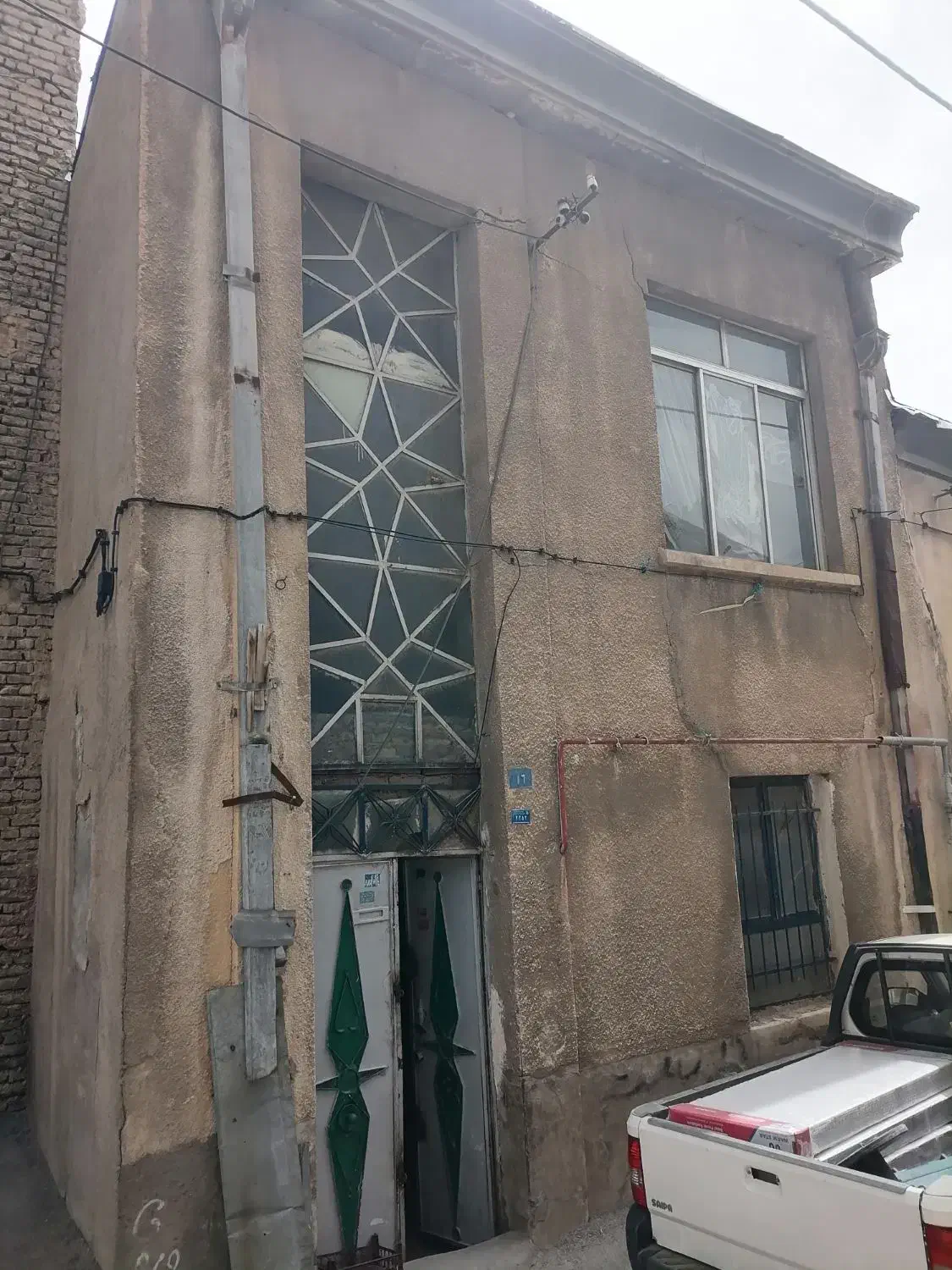 خانه ویلایی مناسب برای انبار و کارگاه