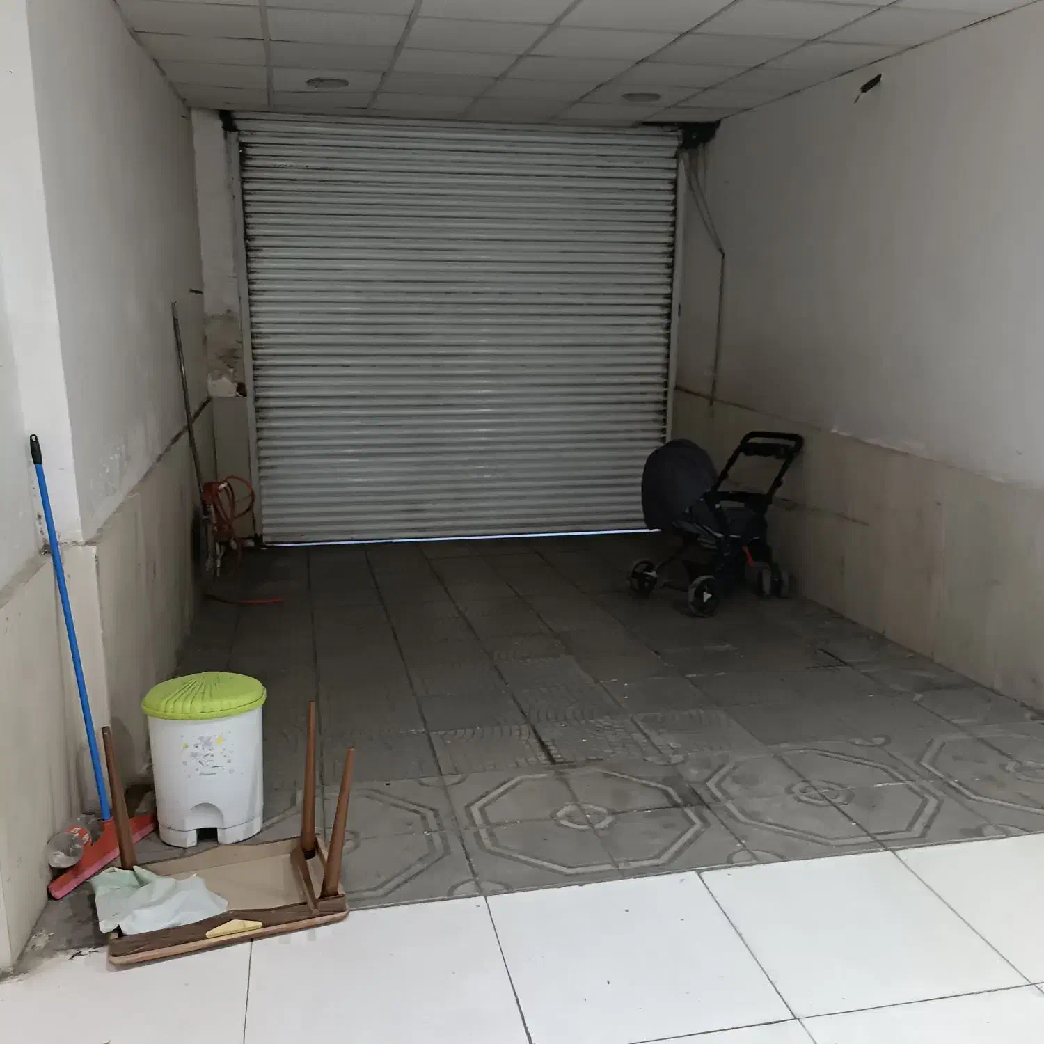 شاگرد جهت کار در نمایشگاه خودرو