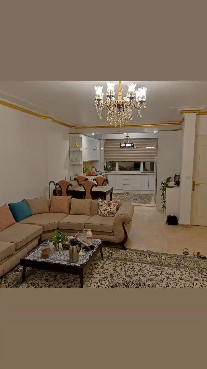واحد فروشی