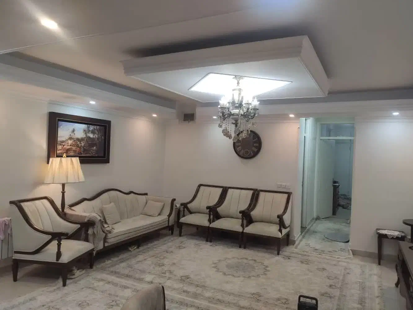 ۸۲ متر ۲ خواب طبقه دوم فول تاپ لوکیشن زیبا ایده‌آل