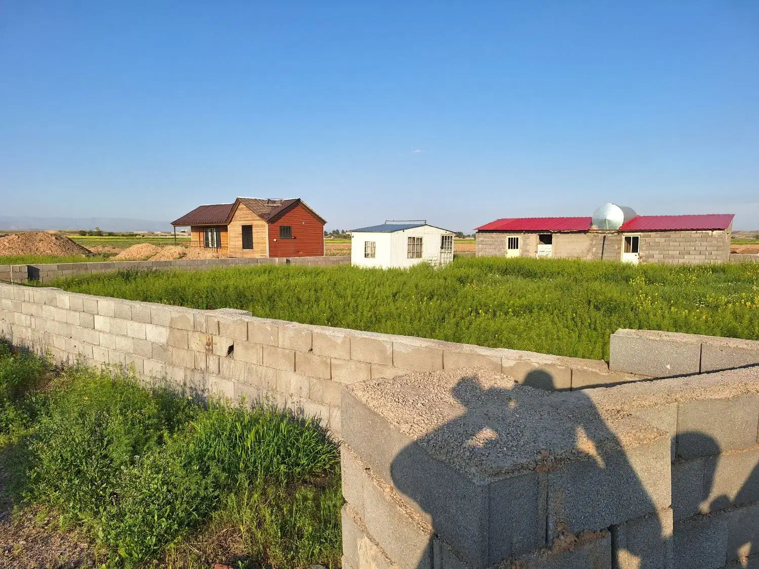 یک هکتار باکاربری باغی‌سندششدانگ