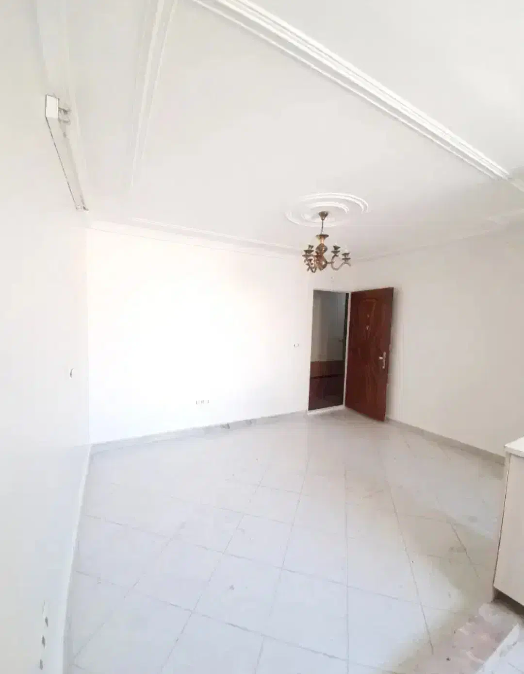 ۴۵ متر پارکینگدار . رهن کامل