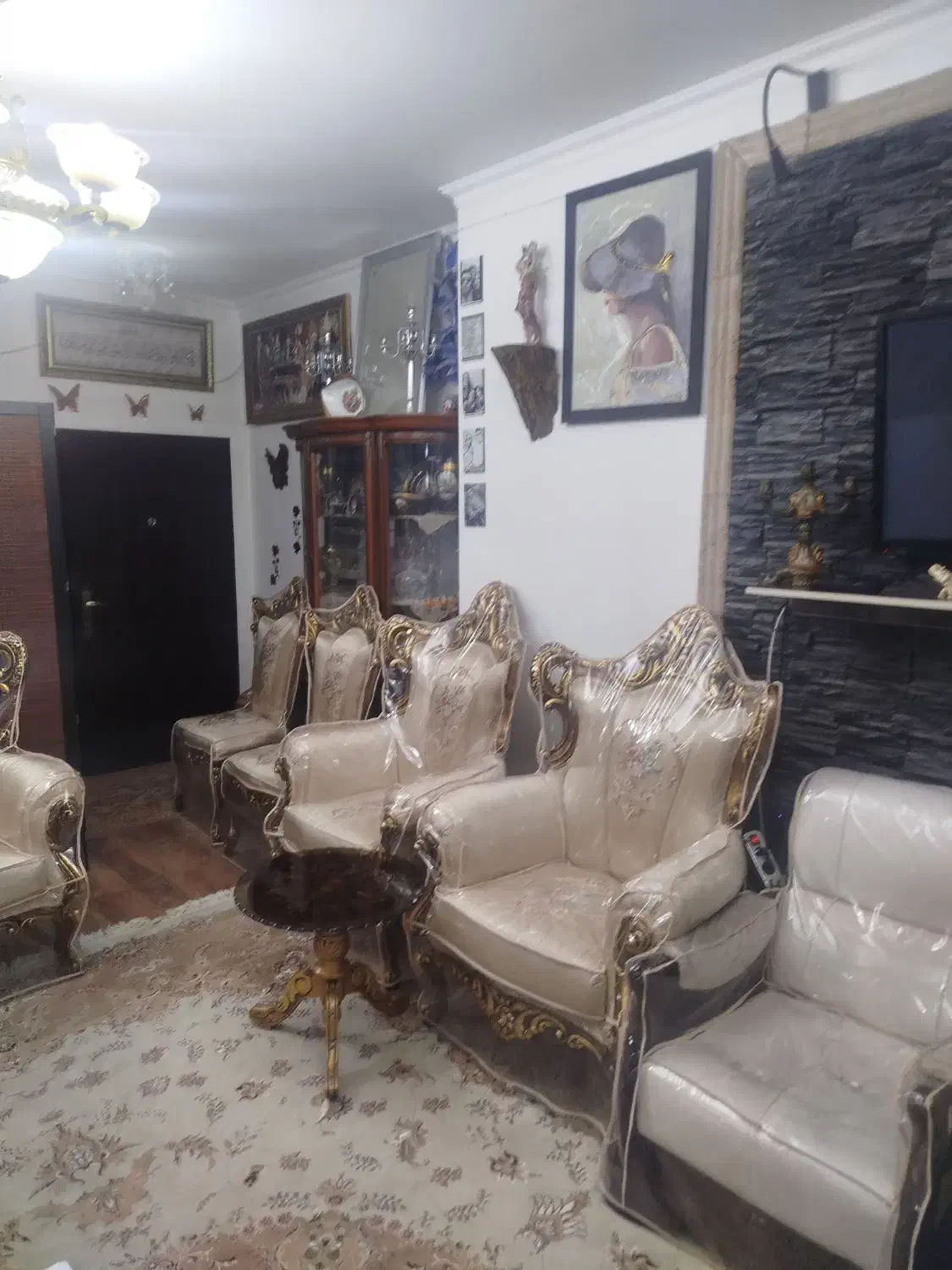 اپارتمان۹۰متری دوخوابه شیک