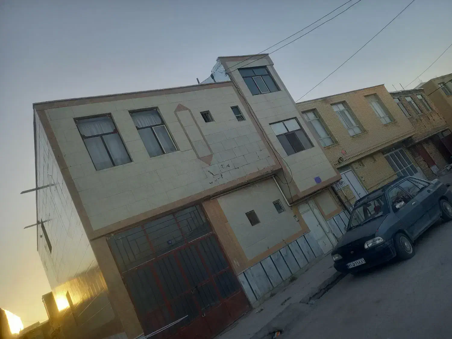 دو طبقه محله طوس شناژ ستون دوبر