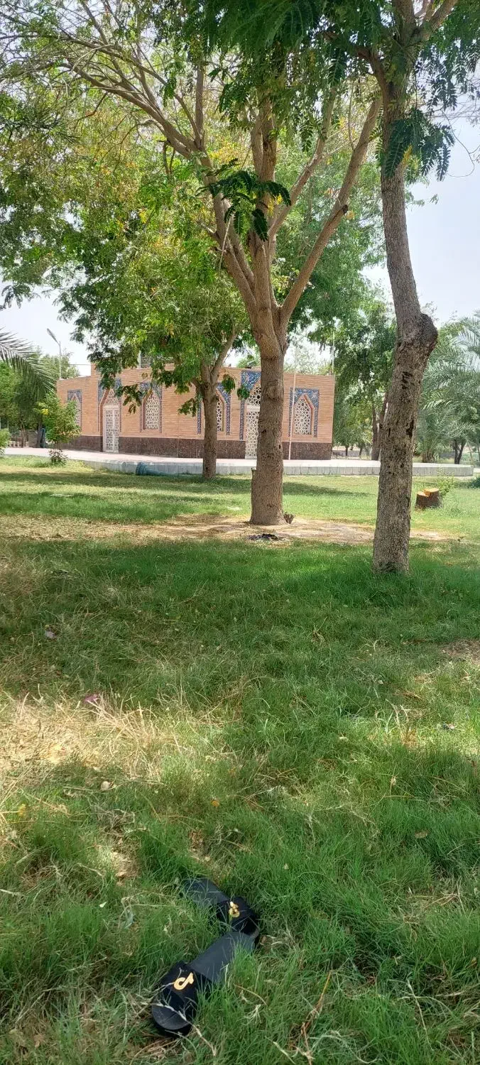 زمین 190 متری دونبش سر 14 و 12 متری