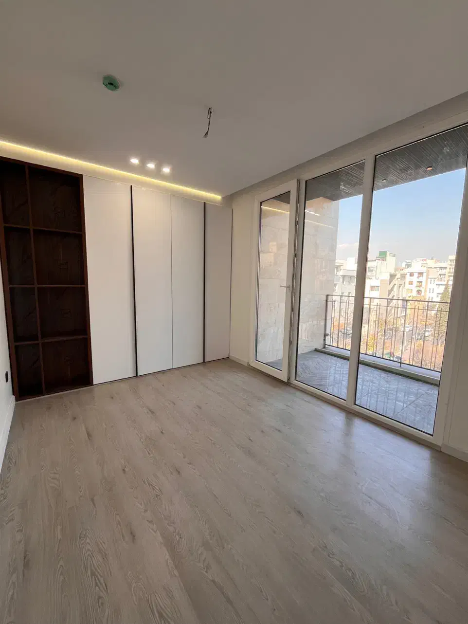 ۹۰متر دوخوابه  ویوابدی   تاپ لوکیشن