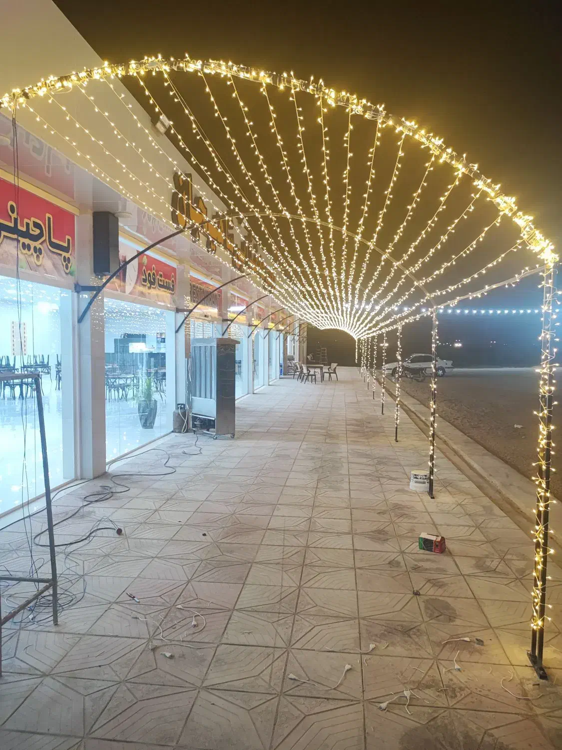رهن و اجاره رستوران بین راهی شاهیجان