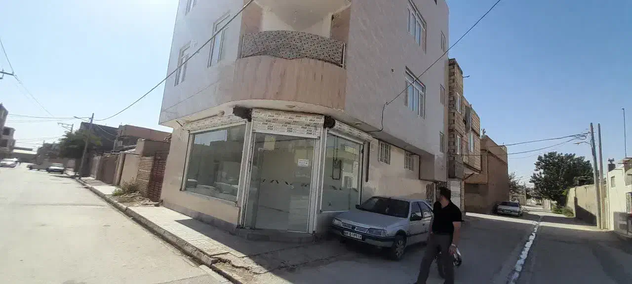 مغازه درنبش درشترک
