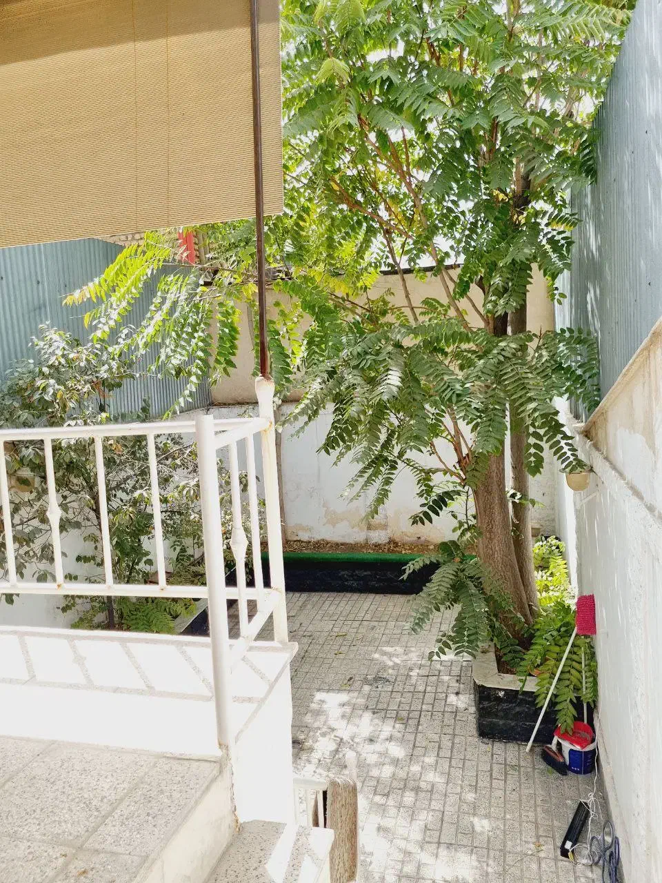 اتاق و دفتر کار اختصاصی مخصوص بانوان فقط