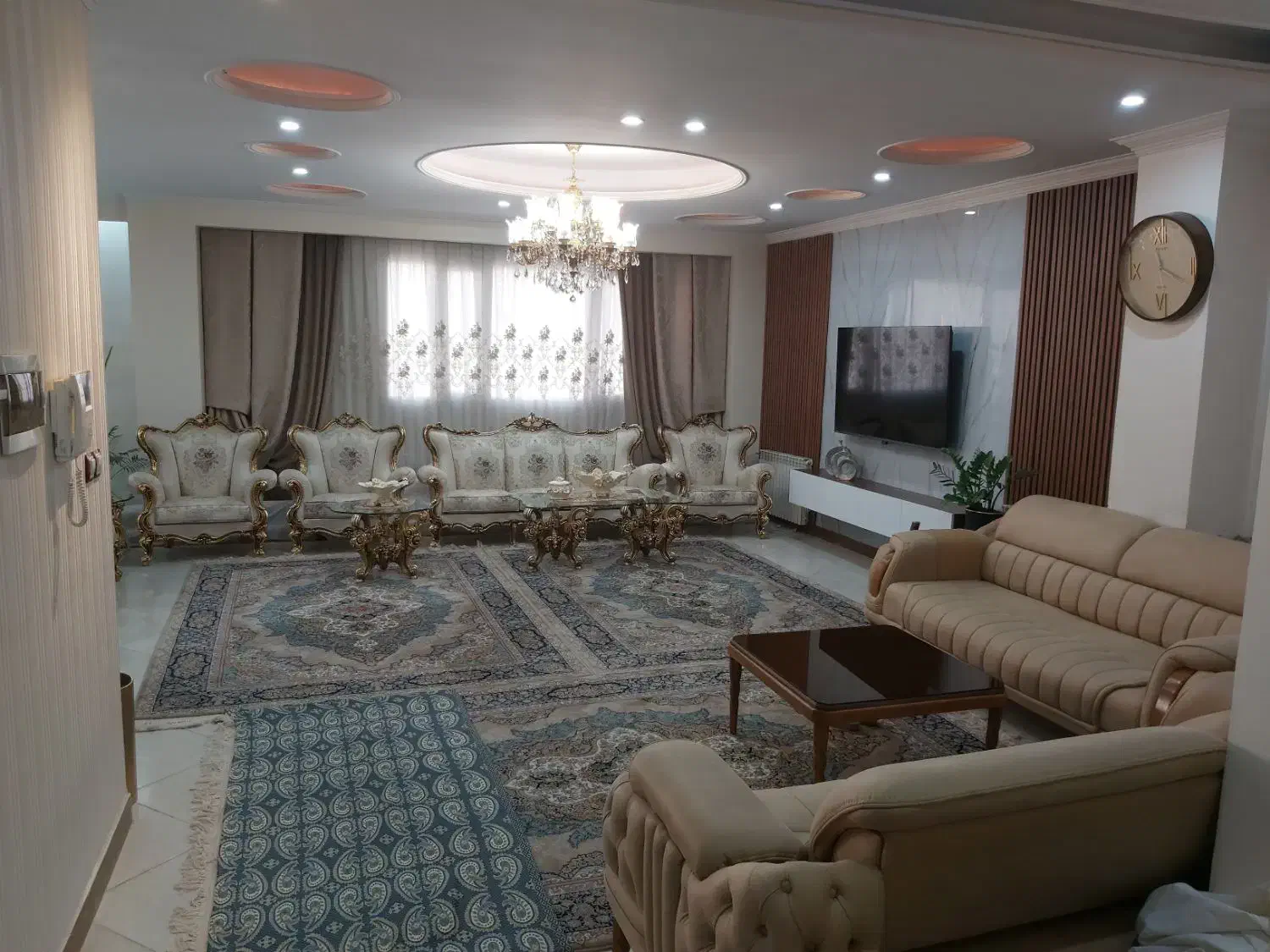 اپارتمان تک واحدی ۱۵۰ متری