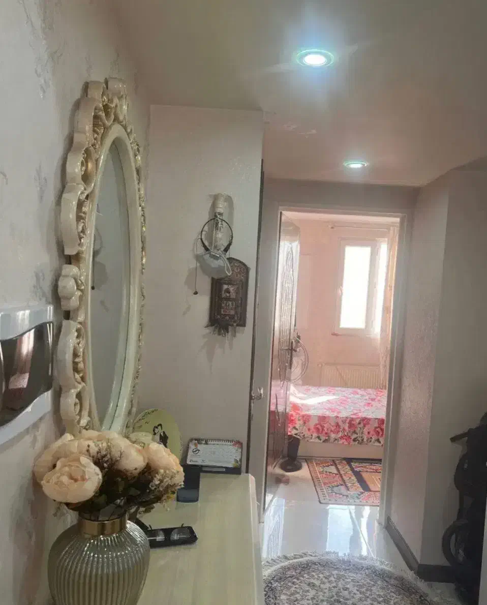 ۶۰ متر با آسانسور