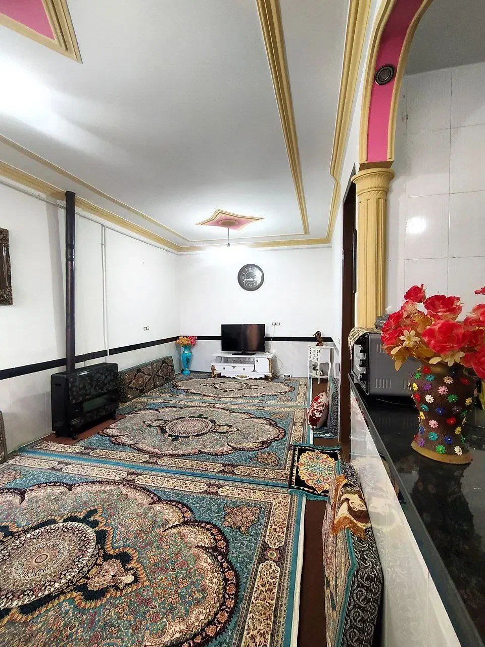 منزل مسکونی دو طبقه عبور مجزا