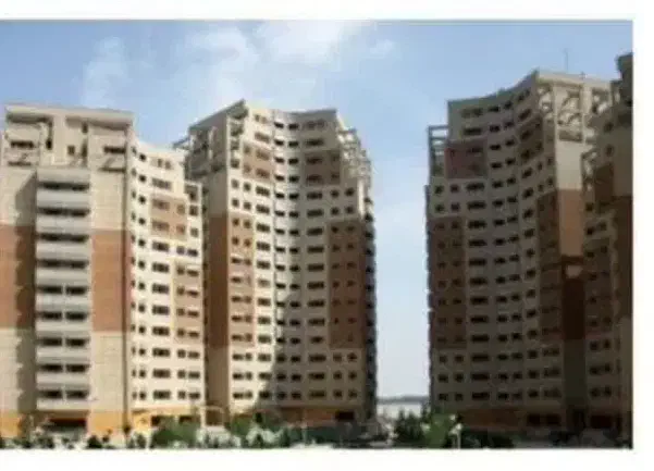 مغازه ۷۵ متری بابر ۹متر