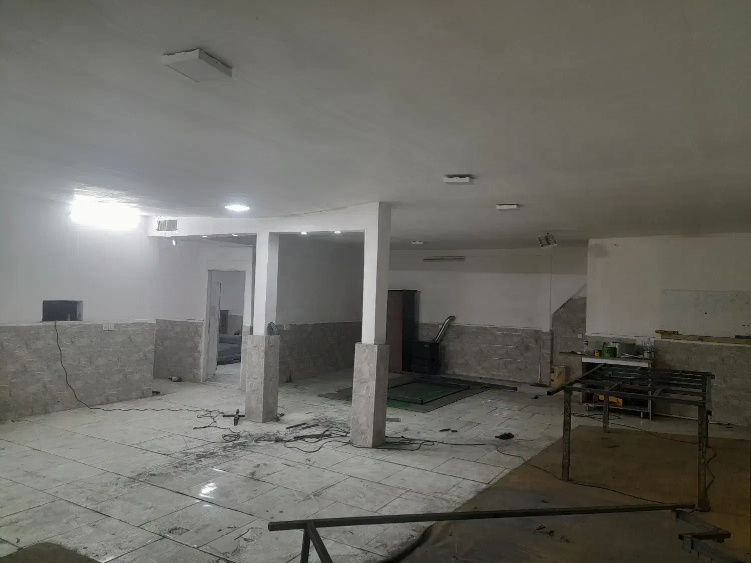 واگذاری کارگاه صنعتی با کلیه لوازم حرفه ای